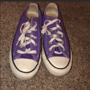 Purple converse size 6